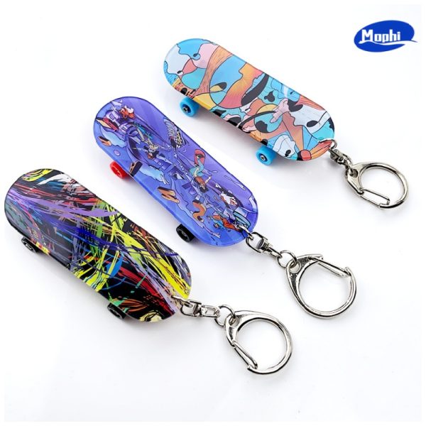 Keychain Snoopy skateboard 史努比滑板样式钥匙链挂件