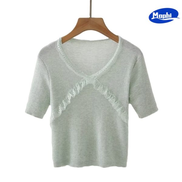 Ladies' Top wear V领蕾丝拼接短袖针织衫